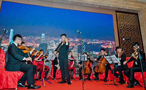 香港兒童交響樂團於晚宴上演奏