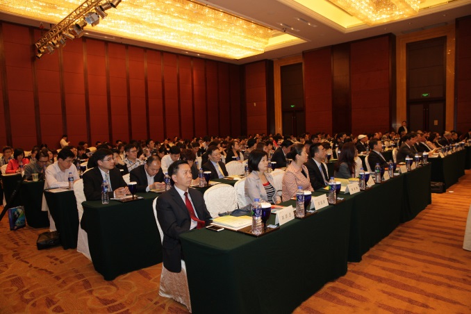 超过240名福建相关政府部门、商会及企业代表出席CEPA研讨会。