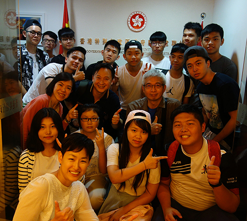 參加「2016福州夏令營」的香港師生參觀駐福建聯絡處