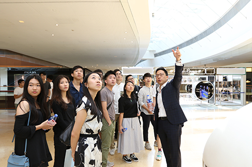 隨太古匯（廣州）發展有限公司總經理隋頌偉考察太古匯商場