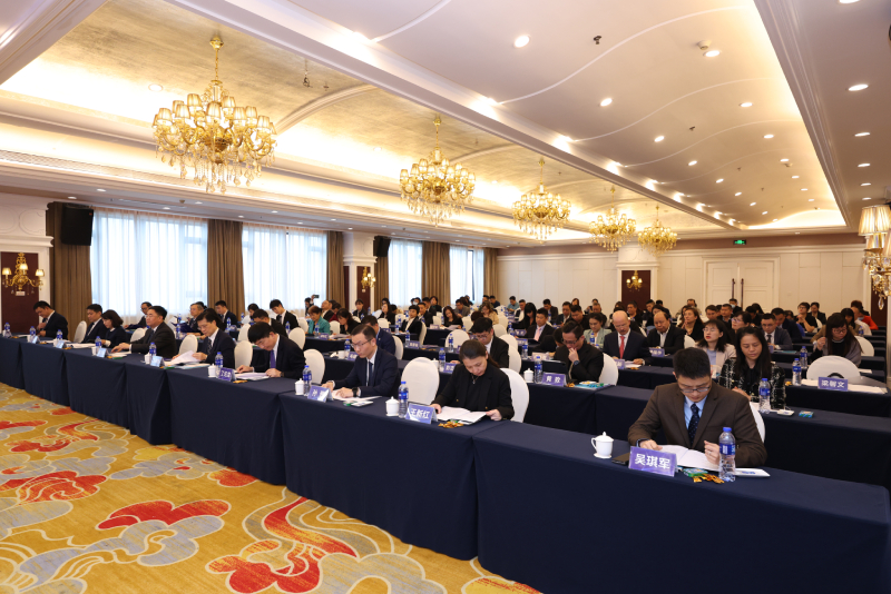 出席嘉宾积极参与。