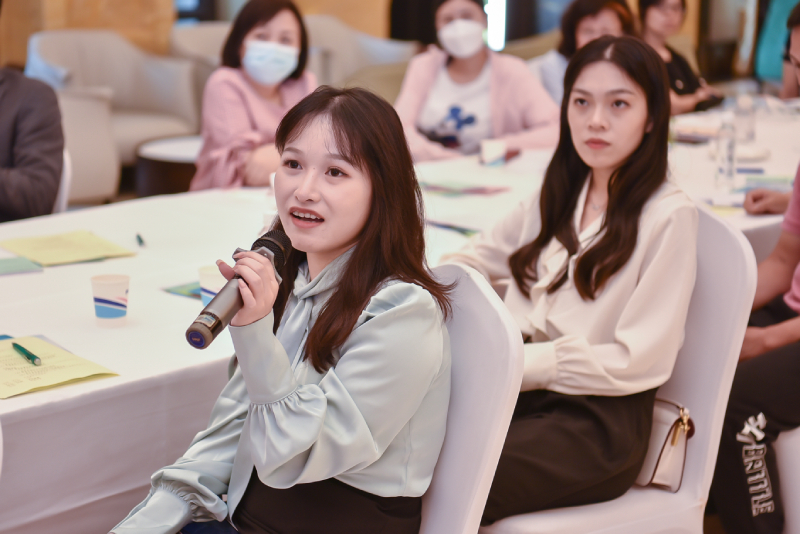 出席的学生都积极参与讲座及交流环节。