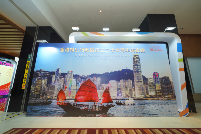 現場設有多個特色的香港景觀裝置。