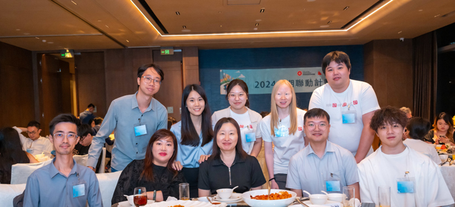 青年們向前輩取經之余，也藉此機會互相認識，拓展朋友圈。1