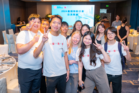 青年們向前輩取經之余，也藉此機會互相認識，拓展朋友圈。2