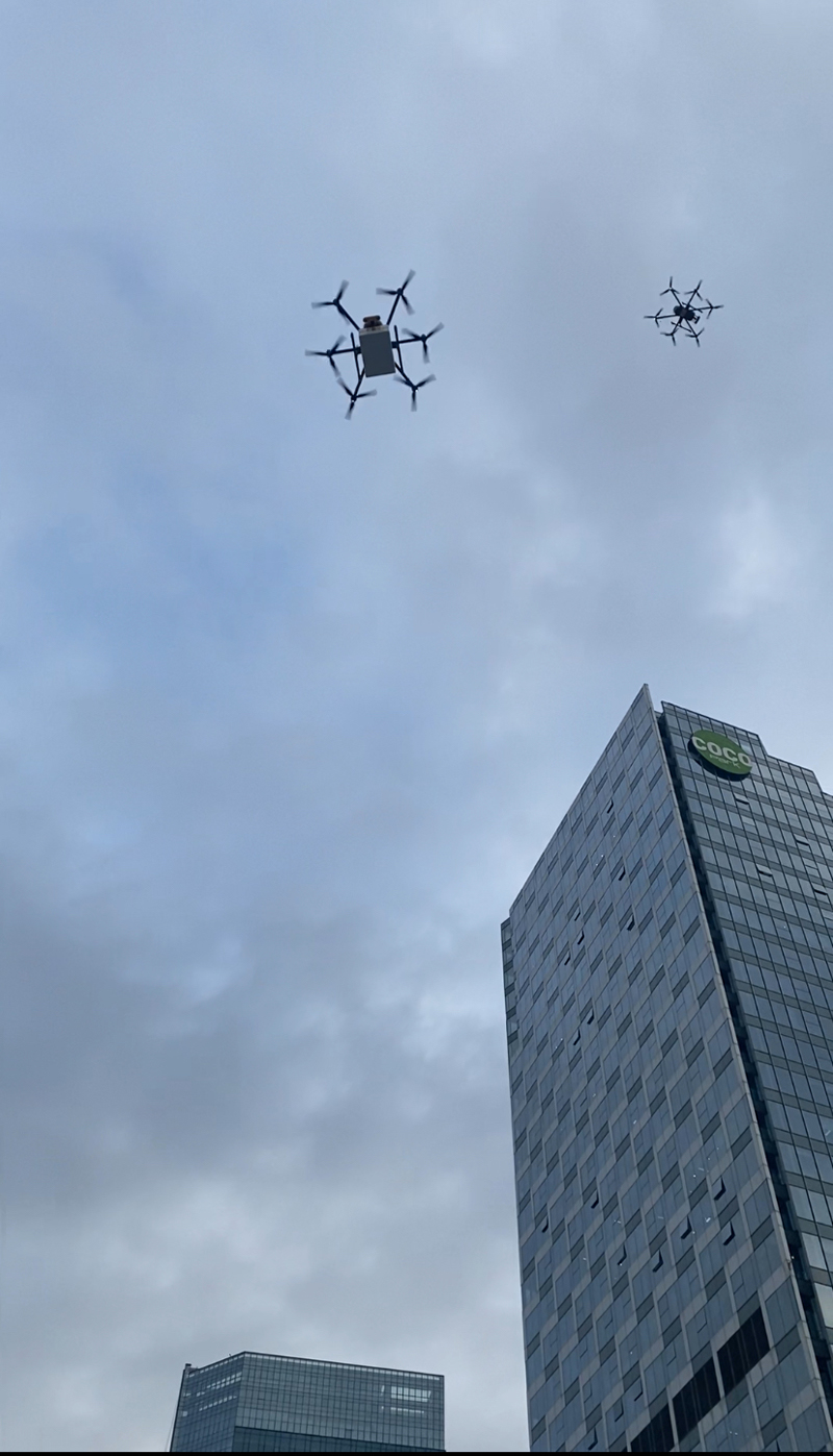 苏惠思体验使用无人机外卖配送的服務3 苏惠思体验使用无人机外卖配送的服務3