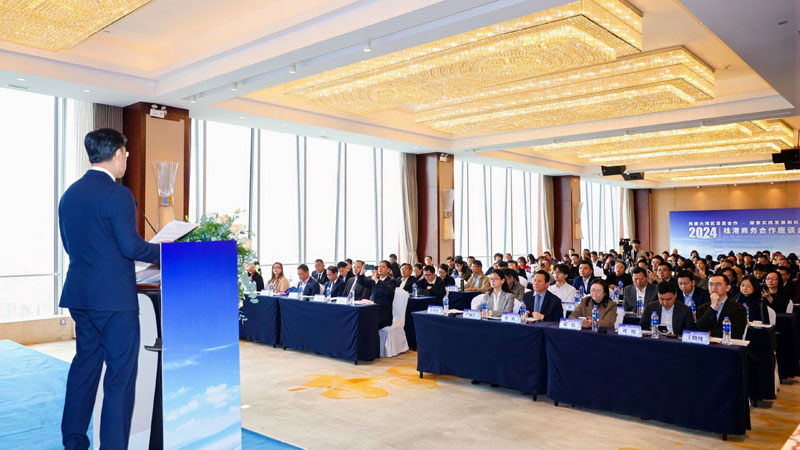 座谈会现场1。 座谈会现场1。