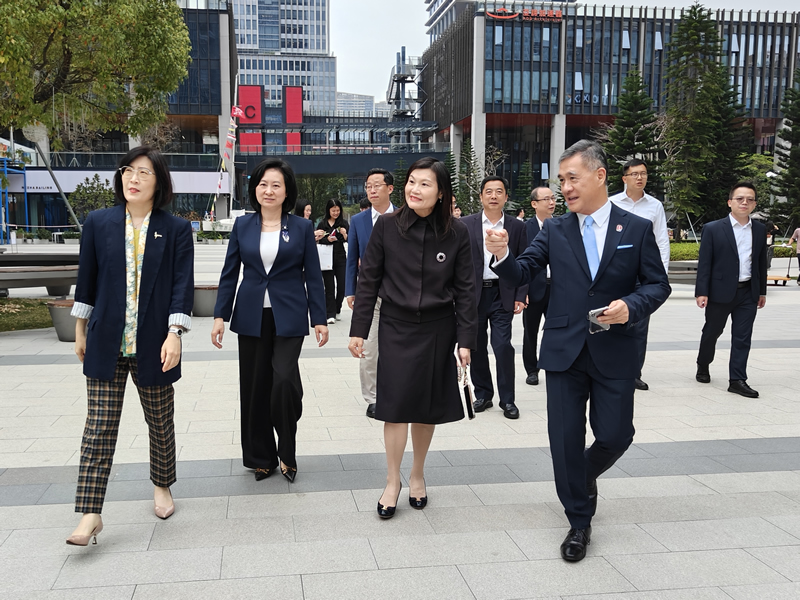 參觀前海青年夢工場二期