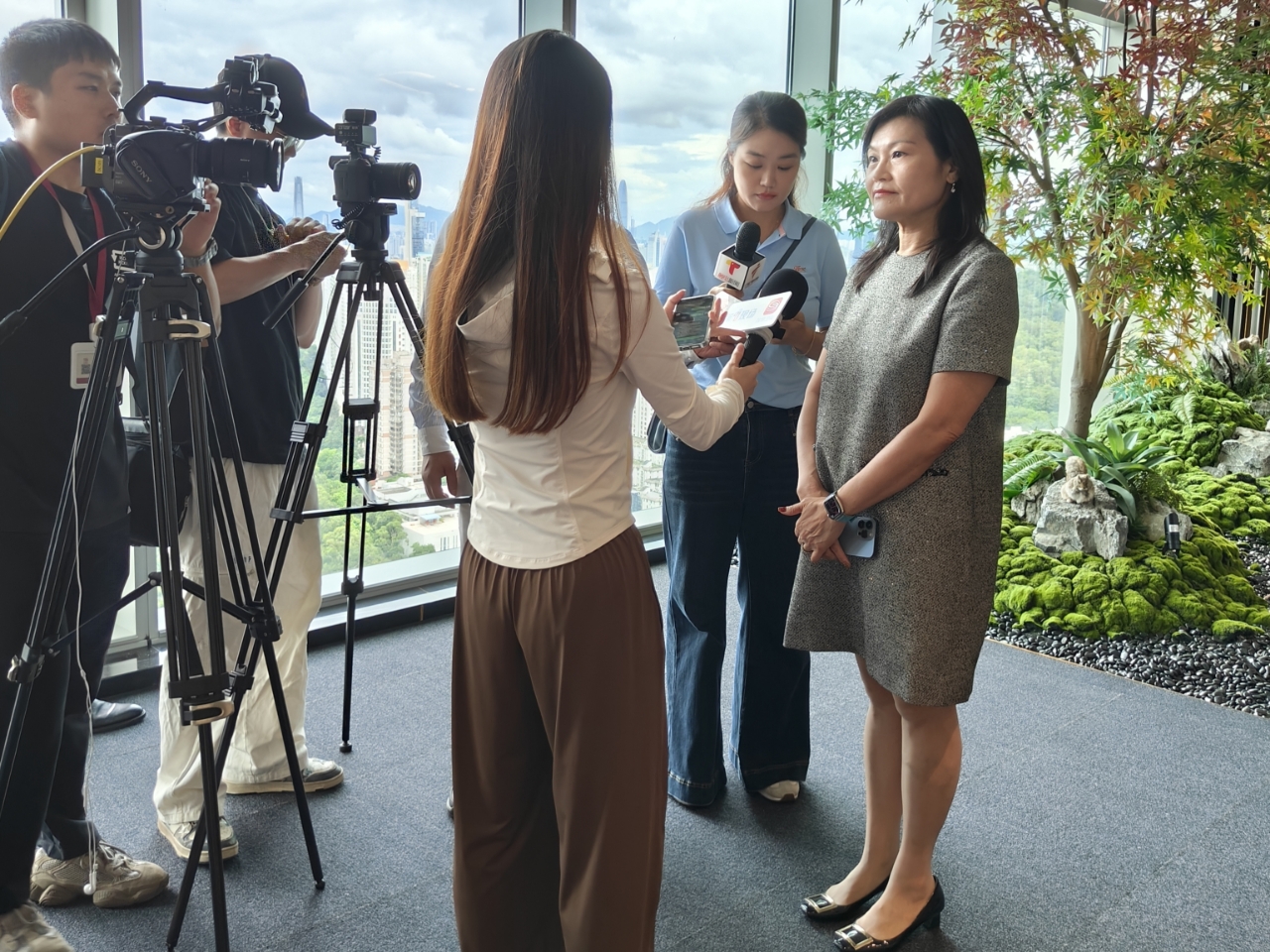 黎瑞琼接受媒体采访