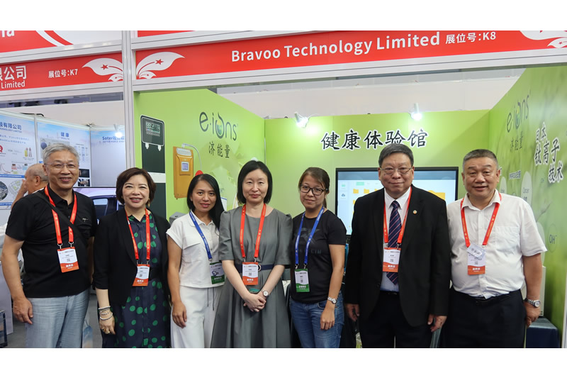 驻粤办主任苏惠思参观企业展位 1