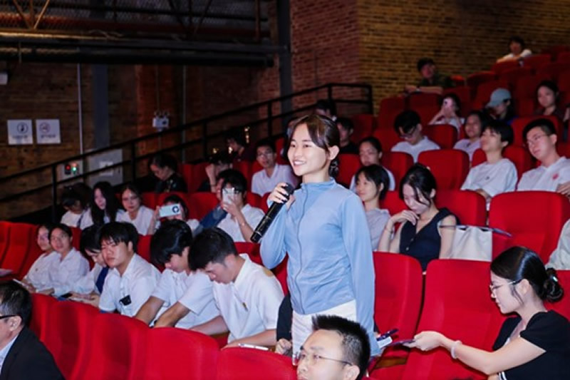 出席的學生青年積極參與講座及交流環節。