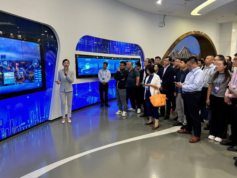 參觀肇慶高新區科技中心3